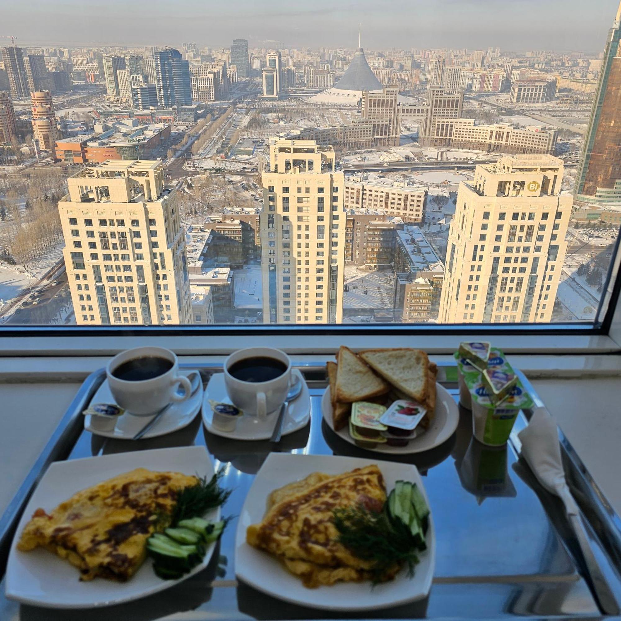 Vip House Hotel Астана Экстерьер фото